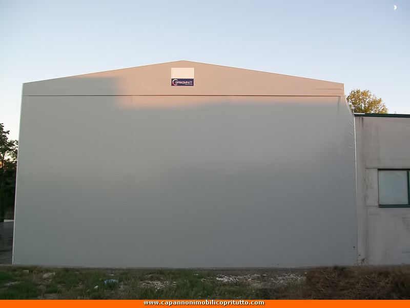 Capannone mobile in pvc a Treviso
