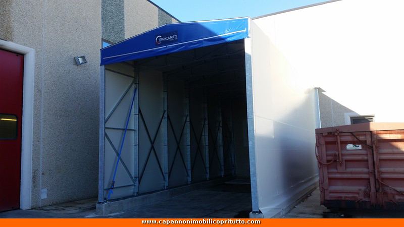 Capannoni in pvc su ruote a Venezia nel Veneto