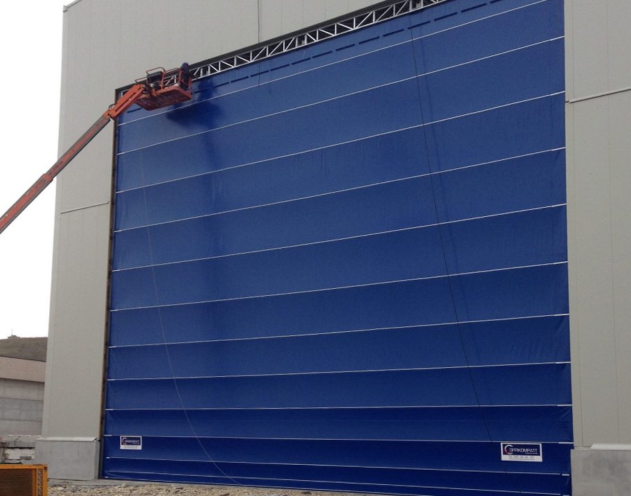 Portoni Industriali: La Scelta Perfetta per la Sicurezza e l’Efficienza