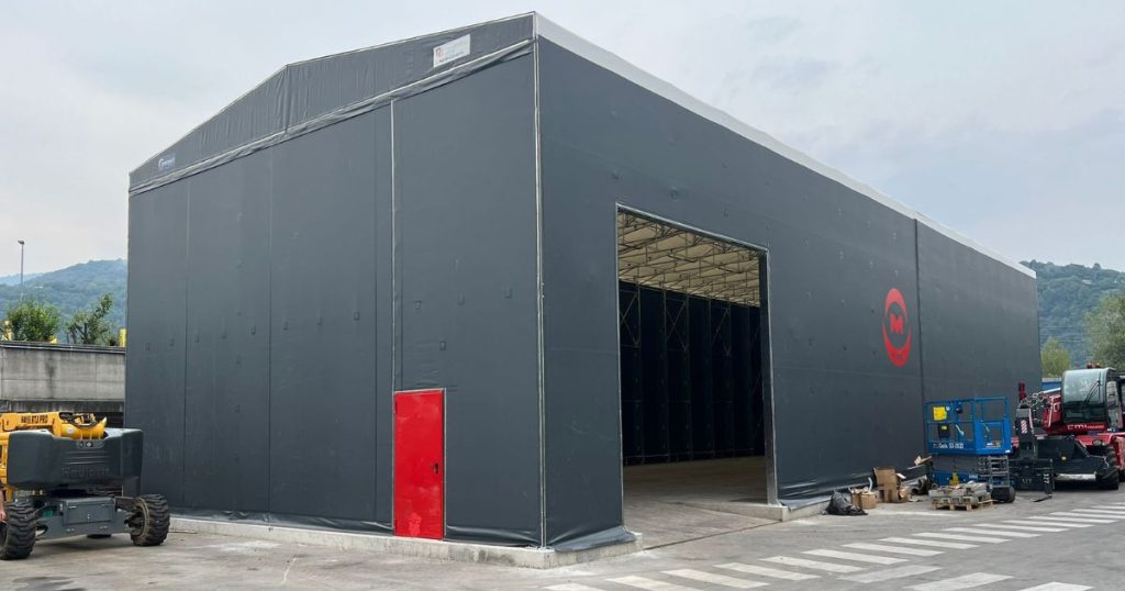 Capannoni In Acciaio