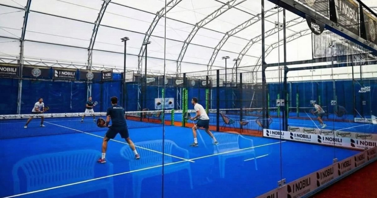 Campo da padel: guida completa a costi, misure e installazione